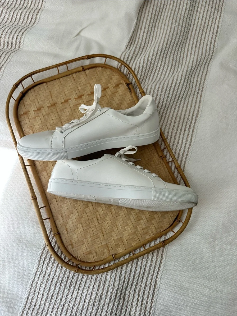 Banana Republic White Leather Lace-Up Sneakers